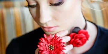Red Carpet Makeup: Expert-Approved Looks & Products (US) - Cover Image